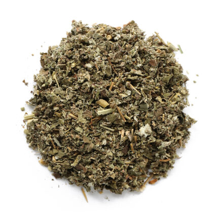 Dried raspberry leaves are obtained from the raspberry plant, a perennial shrub known for its edible fruits. The leaves are harvested and dried for various uses. They are often used in herbal teas and infusions due to their mild and slightly fruity flavor.