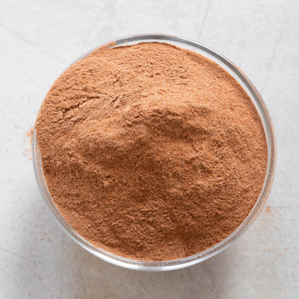 Joss Jigat Powder is a natural adhesive that is made from the bark of a tree in the Dipterocarpaceae family, which is native to Southeast Asia. The powder is typically used to bind together the ingredients in incense sticks and cones, and it also has applications in papermaking and glue production.