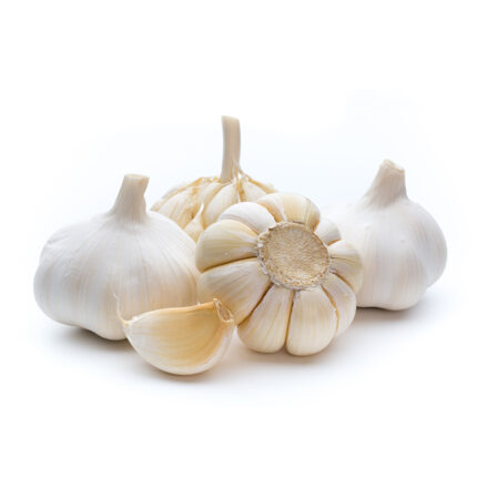 white onion, a round or bulb-shaped vegetable with white papery skin and a white flesh that has a strong and pungent flavor. White onions are commonly used in cooking to add flavor to a variety of dishes such as soups, stews, and salads, and can be sliced or chopped and cooked or eaten raw.