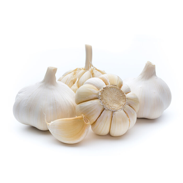 White Onion, A Round Or Bulb-Shaped Vegetable With White Papery Skin And A White Flesh That Has A Strong And Pungent Flavor. White Onions Are Commonly Used In Cooking To Add Flavor To A Variety Of Dishes Such As Soups, Stews, And Salads, And Can Be Sliced Or Chopped And Cooked Or Eaten Raw.