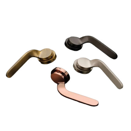 A refined and robust brass door handle that combines functionality with an eye-catching design, making it a stylish choice for your doors.