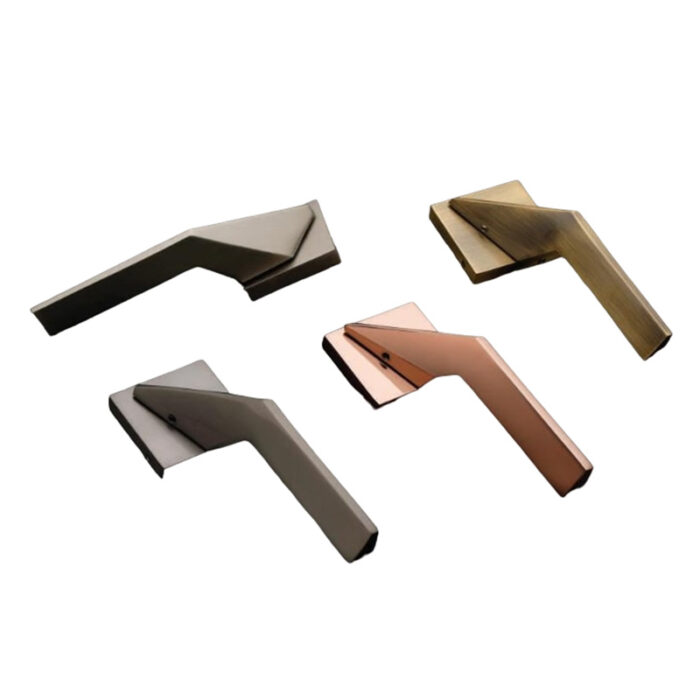 A Sophisticated And Durable Brass Door Handle, Featuring A Modern Design That Effortlessly Enhances The Aesthetic Appeal Of Your Doors.