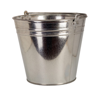 A sturdy plastic bucket with a metal handle, suitable for various purposes such as cleaning, carrying liquids, or storing items.