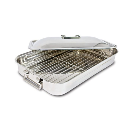 The lasagna tray with grill features a rectangular or square shape with high sides to accommodate multiple layers of pasta, sauce, cheese, and other ingredients. It is typically made of durable materials such as glass, ceramic, or metal.