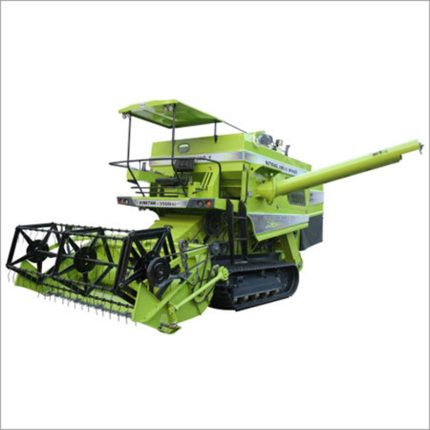 The harvester is equipped with cutting blades, threshing systems, and separation mechanisms to cut and collect crops like wheat, rice, and maize.
