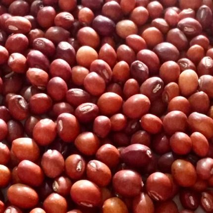 Also known as pigeon pea seeds. The seeds are medium-sized, oval-shaped, and have a light beige or yellowish color.